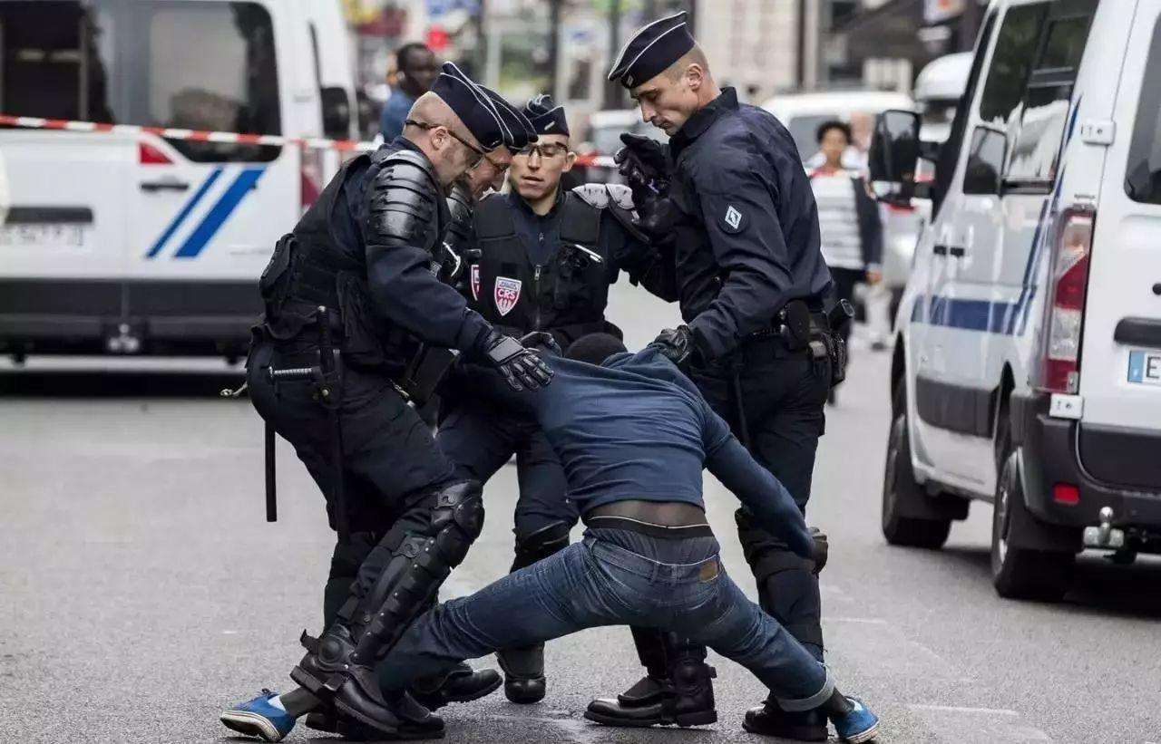 ڶW(xu),P(gun)ڶ_˹ľ솖}